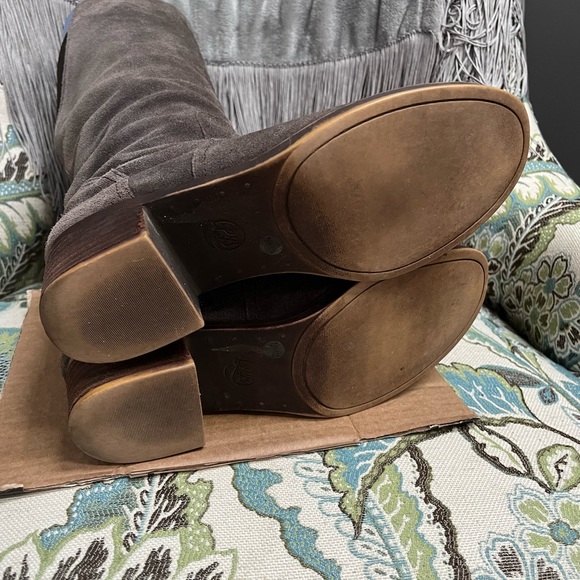Lucky Brand Suede Boots - Picture 3 of 3